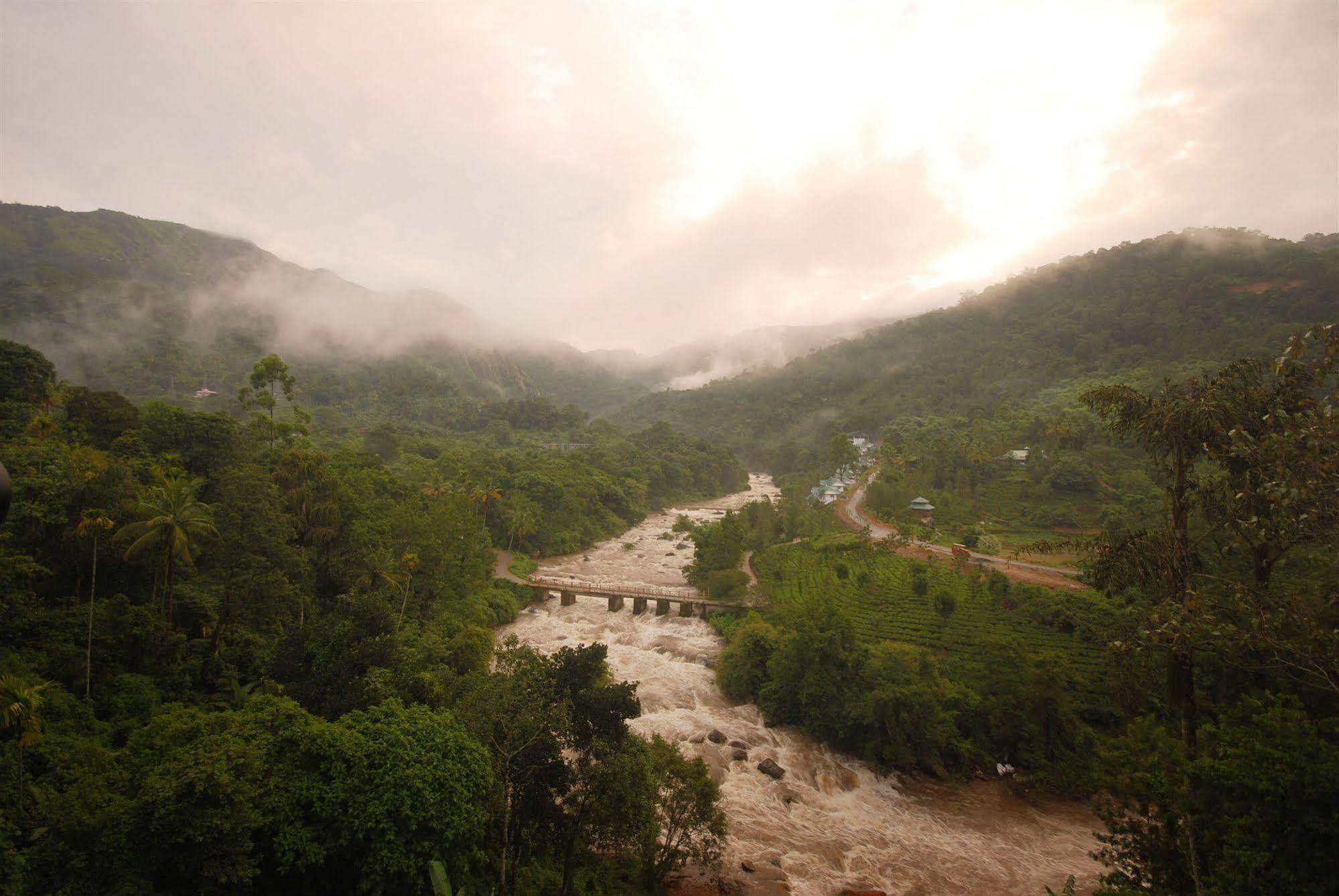 Rivulet Resort Munnar Exteriör bild